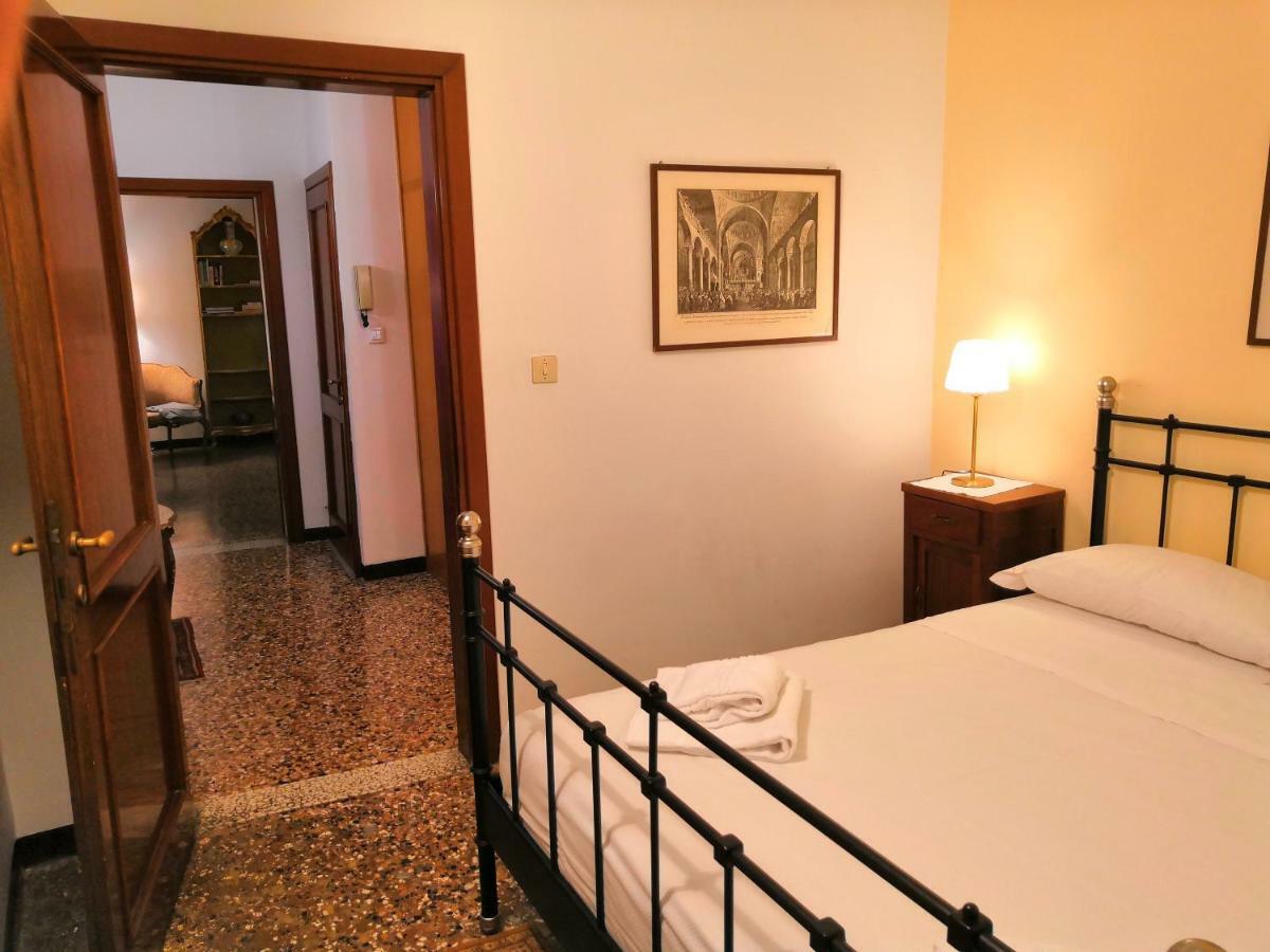 Appartamento Ruga Giuffa Venice Exterior photo