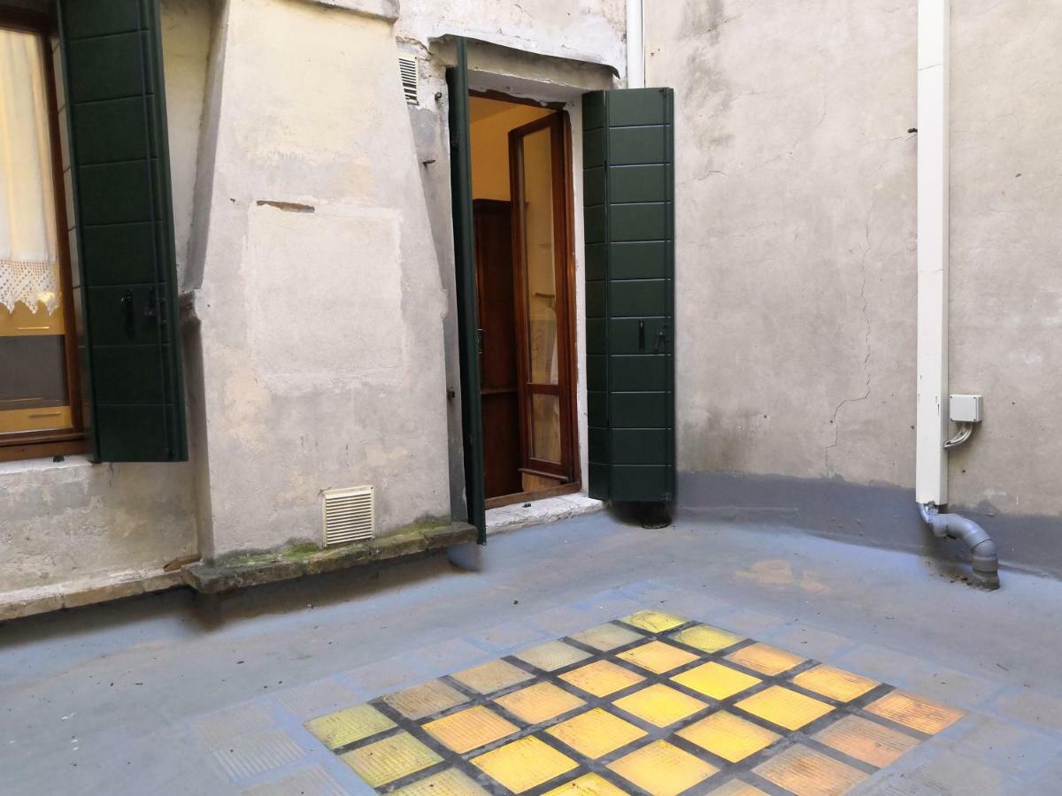 Appartamento Ruga Giuffa Venice Exterior photo